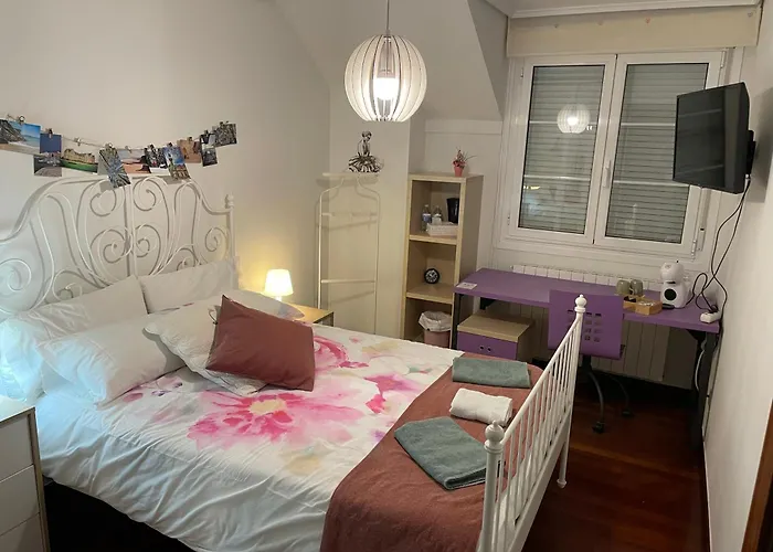 Habitaciones En Chalet Con Jardin