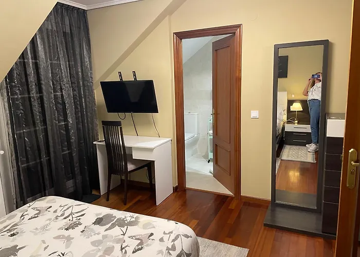 Habitaciones En Chalet Con Jardin