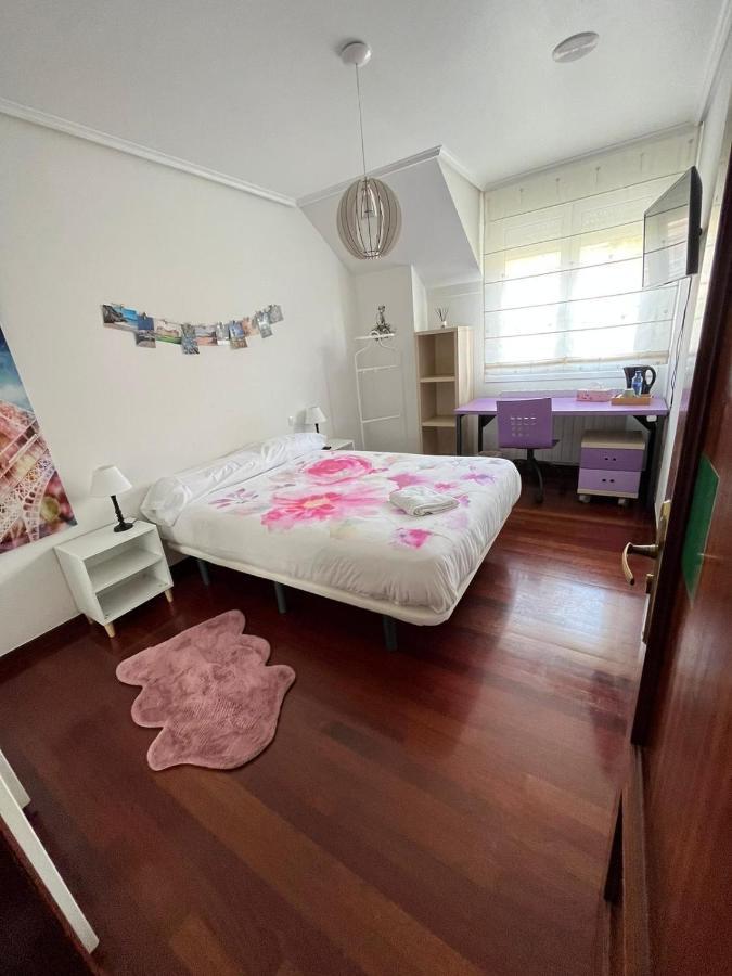 En Con Jardin Quarto em Acomodações Particulares Boó de Piélagos